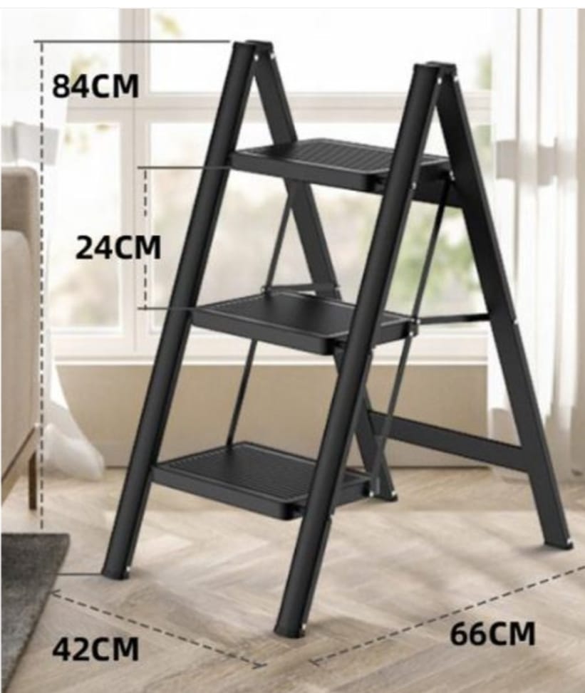 Folding Step Ladder